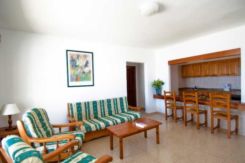 Labranda Playa Club Hotel Puerto del Carmen  Bagian luar foto