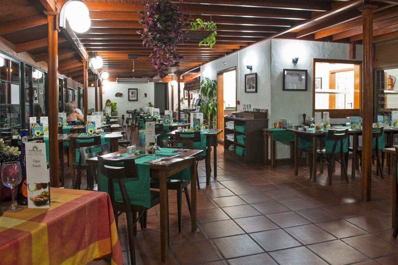 Labranda Playa Club Hotel Puerto del Carmen  Bagian luar foto