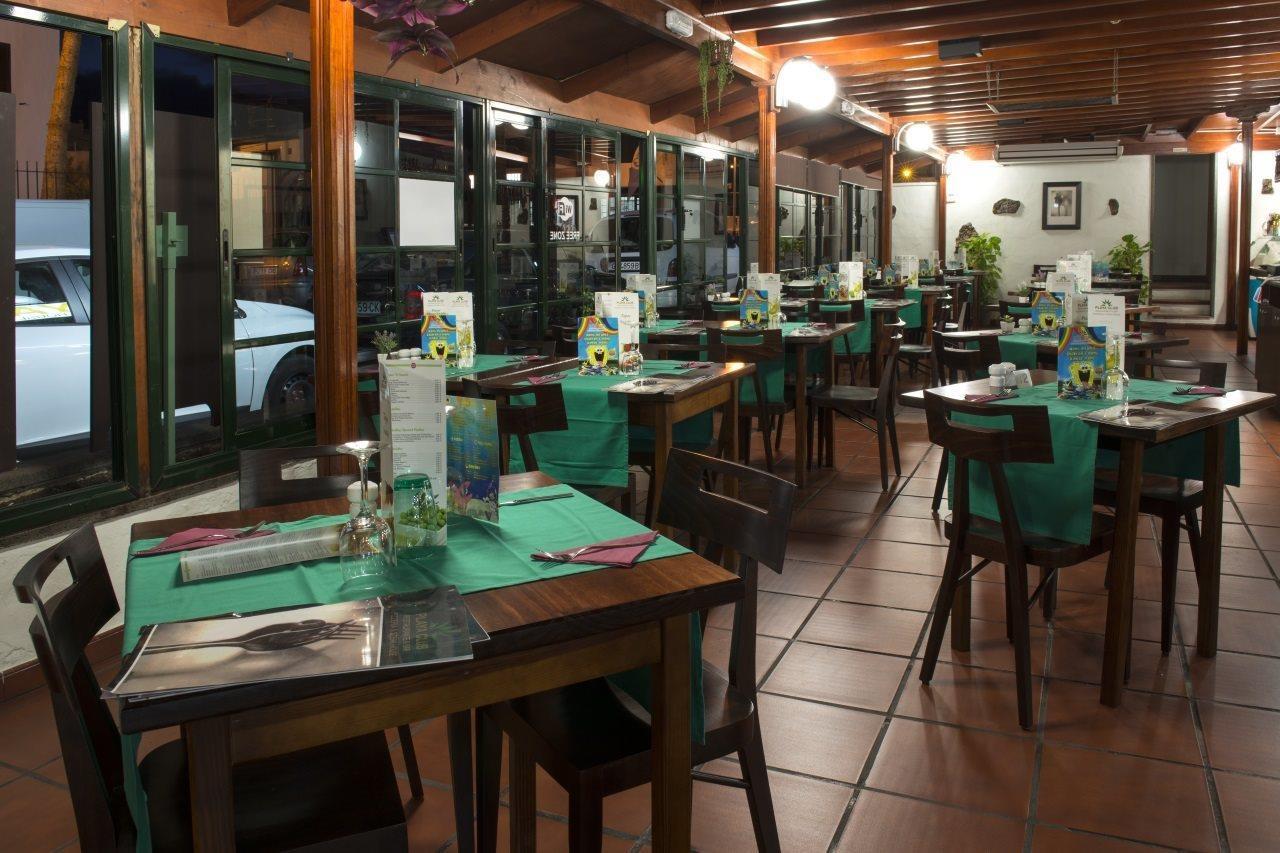Labranda Playa Club Hotel Puerto del Carmen  Bagian luar foto