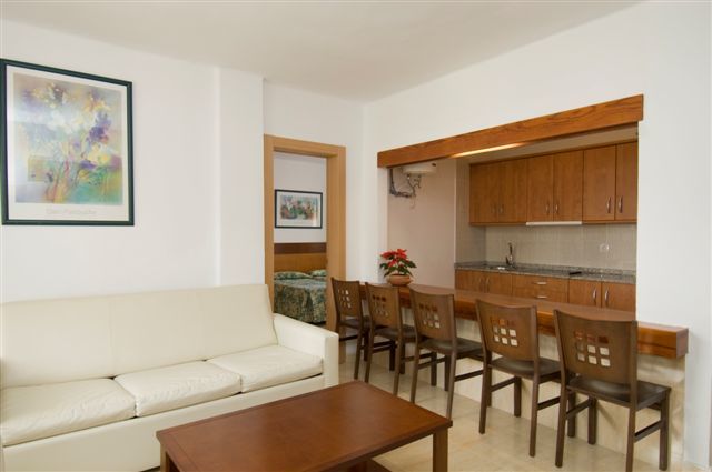 Labranda Playa Club Hotel Puerto del Carmen  Bagian luar foto